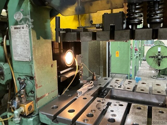 Automatic punching machine BRUDERER BSTA 50 EL CNC