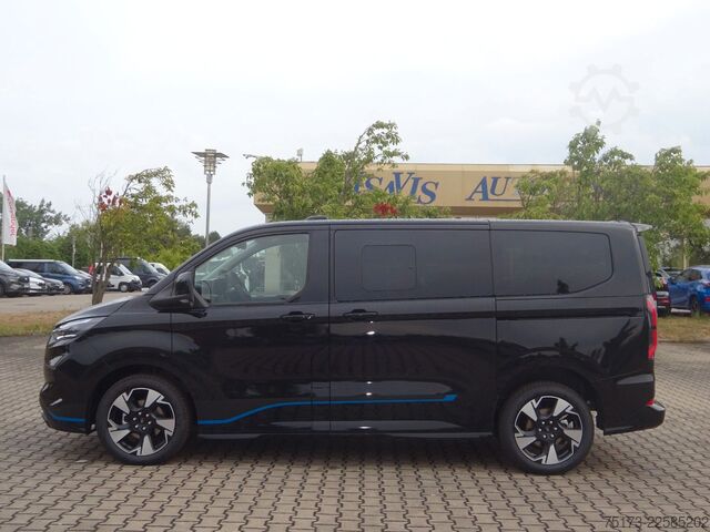Minibús FORD Tourneo Custom 320L1 Sport AWD Exklusiv Stndhz