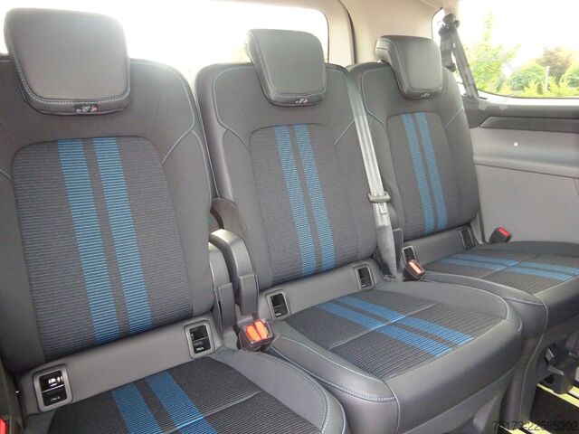Minibús FORD Tourneo Custom 320L1 Sport AWD Exklusiv Stndhz