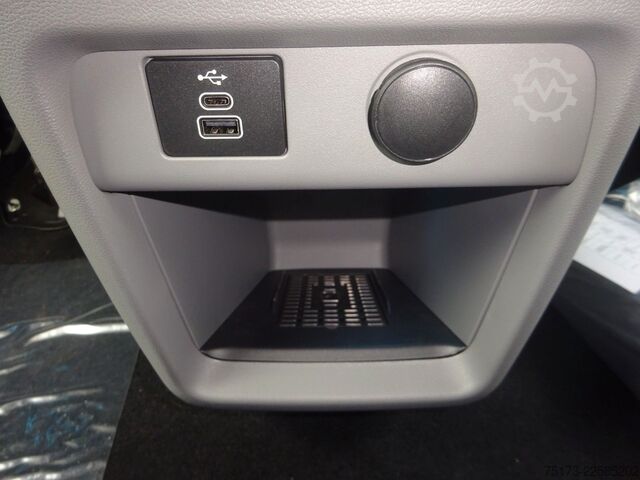 Minibús FORD Tourneo Custom 320L1 Sport AWD Exklusiv Stndhz