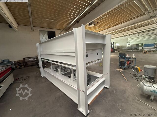 Kaplama presi Höfer H 120 S