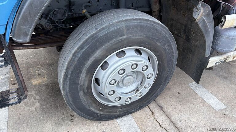 Sugebil Mercedes-Benz SK 2626 (6X4 / GRAND PONT / LAMES / 14000 LITERS)