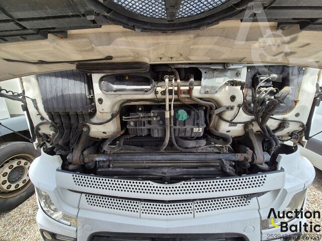 Закрытый кузов Mercedes-Benz Actros 2551