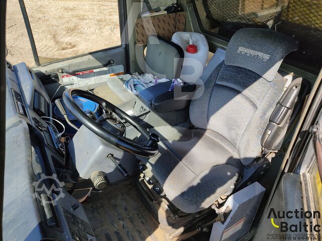 Dumper Komatsu HM400