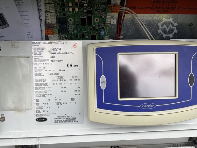 Kältemaschine CARRIER (3 Maschinen) luftgekühlt 30XAO902