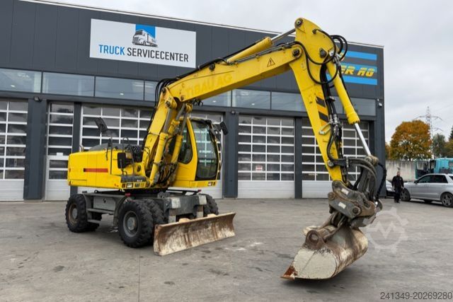 Alții LIEBHERR 900 C 3xBuckets