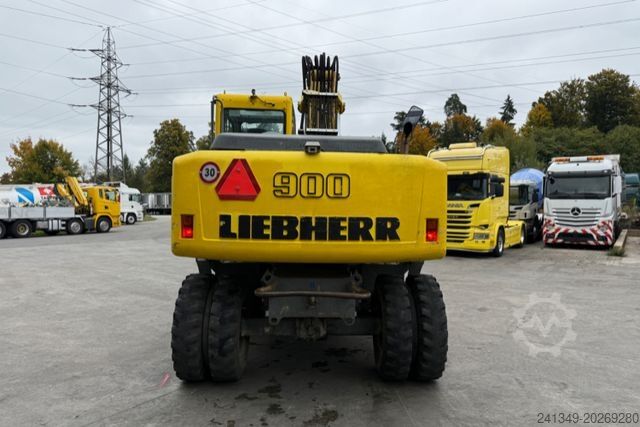 Alții LIEBHERR 900 C 3xBuckets