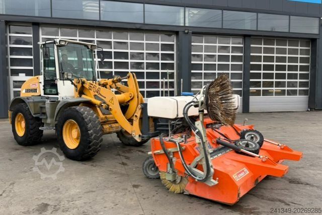 Other LIEBHERR 514 Stereo Schaufel&Bürste