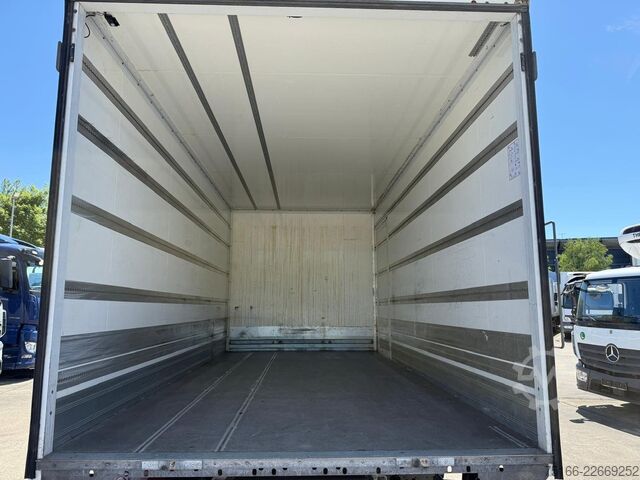 Φορτηγό κουτί (κουρμπαριστό) MERCEDES-BENZ ATEGO 918 L Koffer 5,30 m LBW 1,5 T*E 6D*NL 4 T