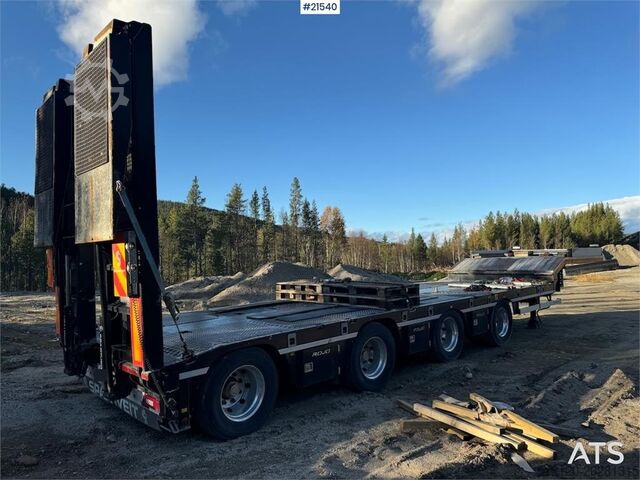 Low loader  Rojo Machine semi w/ hydraulic drive bridges