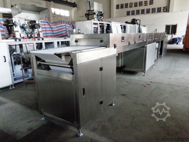Máquina de cobertura de chocolate BTI BTI - E -400/10000