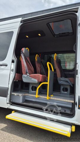 Минибус MERCEDES-BENZ 10 x 517 Sprinter Lord Light  22 SS Aktionspreis