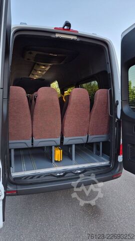 Minibús MERCEDES-BENZ 10 x 517 Sprinter Lord Light  22 SS Aktionspreis