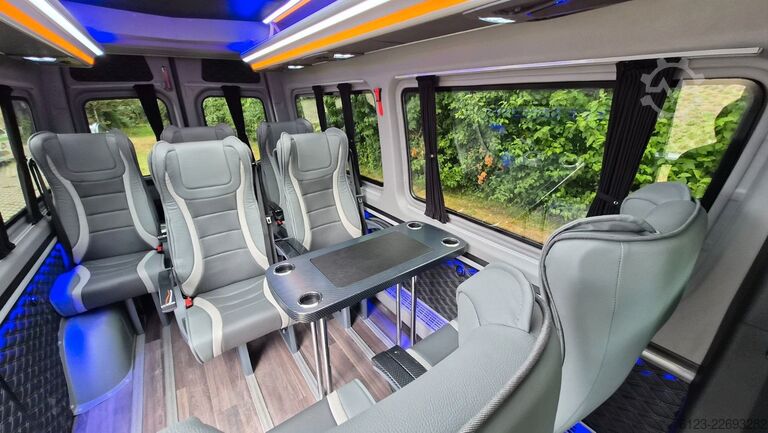 मिनिबस MERCEDES-BENZ 319 StockSprinter VIP Shuttle 9 SS  Panoramadach