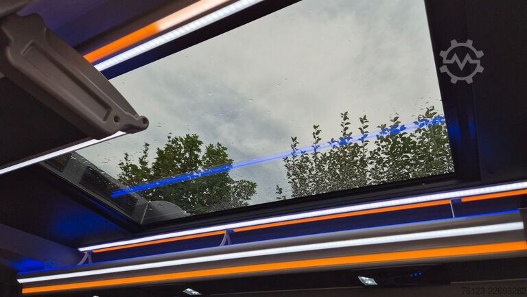 मिनिबस MERCEDES-BENZ 319 StockSprinter VIP Shuttle 9 SS  Panoramadach