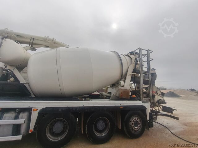 Kamion s prilagođenom nadogradnjom Mercedes-Benz ACTROS 3243