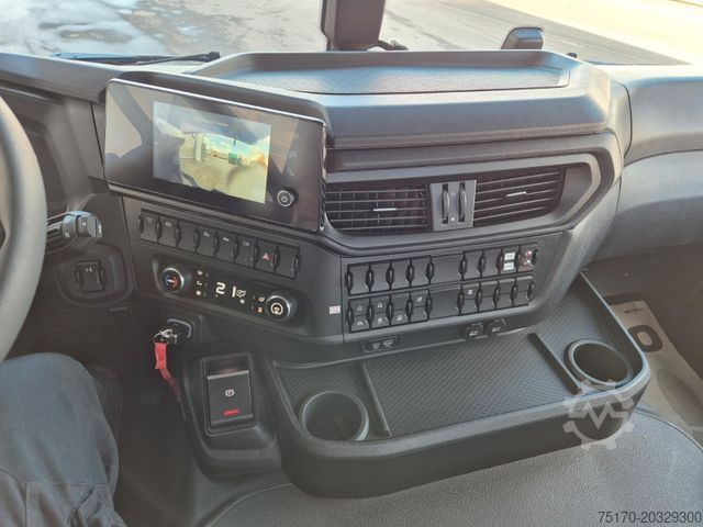 Самосвален камион IVECO AD200X46/P HR OFF Palfinger PK 12.501 Funk AHK