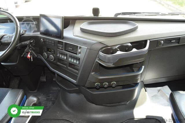 Tractor estándar VOLVO FH 460 Globetrotter XL i-Save
