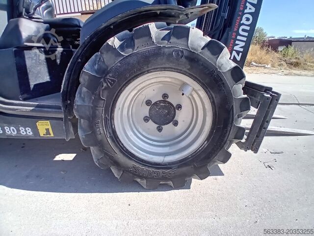 Carretilla todoterreno Manitou MC18.4 D
