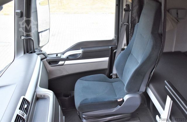 Șasiu de camion MAN TGX 18.440 Fahrgestell 7,00m + Anhänger 6,90m