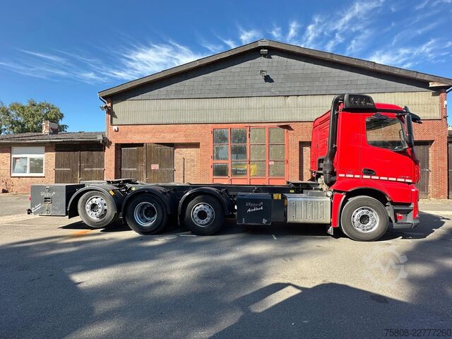 Шасси грузовика MERCEDES-BENZ Antos 3245 8x2 Chassi PTO Lift /Lenkachse