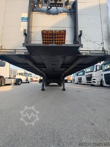 Open semitrailer with tarp KÖGEL S24-1