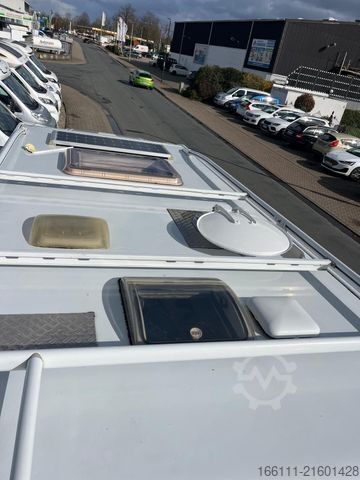 Integrated camper DETHLEFFS Globebus I 001 - Hub/Festbett -  -