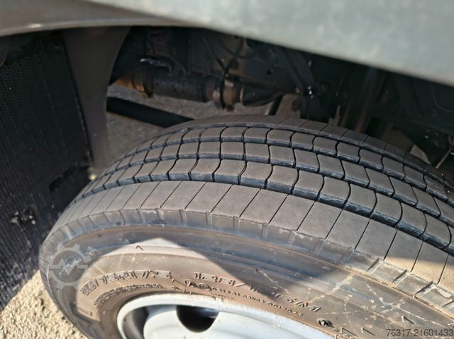 Пикап ван MAN TGL 8.190 Pritsche 6,10m, BL, E6, 2x AHK, Klima