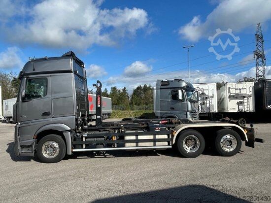 Самосвален камион MERCEDES-BENZ ACTROS 2551 L 6X2 LENK-LIFTACHSE, HIAB-LIFT 2019, E6, RETARDER, CB-FUNK