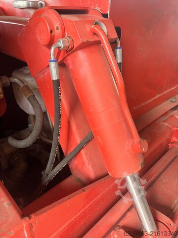 Piattaforma di lavoro cingolata Teupen Leo 36