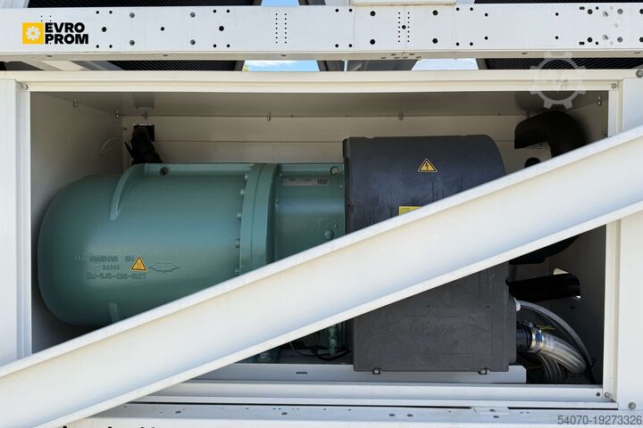 Enfriador New Aircooled chiller Systemair SYSCREW 440 AIR EVO HSE CO 443 kW