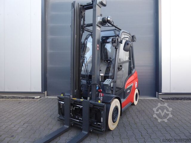 Chariot élévateur à fourche diesel Linde H30D-01