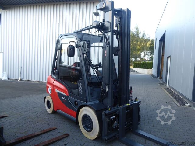 Chariot élévateur à fourche diesel Linde H30D-01