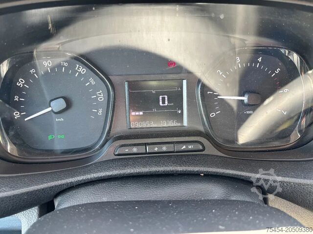 Box van Toyota Proace Worker | 2.0 D-4D Cool Lang