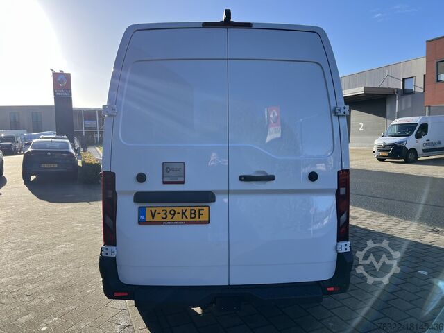 Xe thùng Renault MASTER L3H2 170 PK NIEUW MODEL / AIRCO / MULTIM...