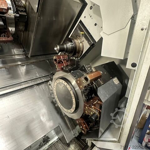 Centro de torneamento e fresagem CNC Mori Seiki NZ 2000 T2Y