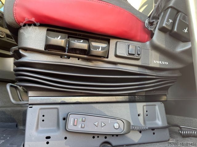Kuorma-auto umpikorilla VOLVO FH 460 Globe / VEB / STAPLERHALTERUNG