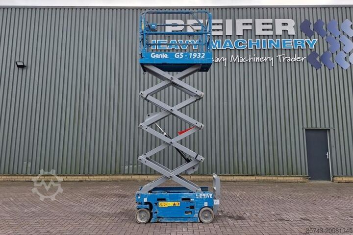 Pont élévateur à ciseaux Genie GS1932 E-Drive Several In Stock, 8m Working Height