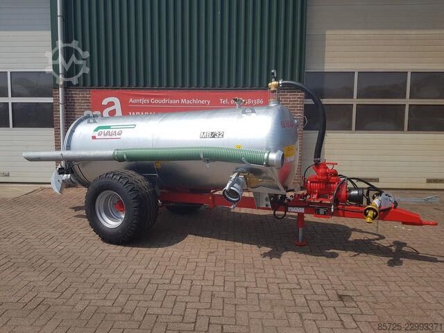   MB 32 Water tank