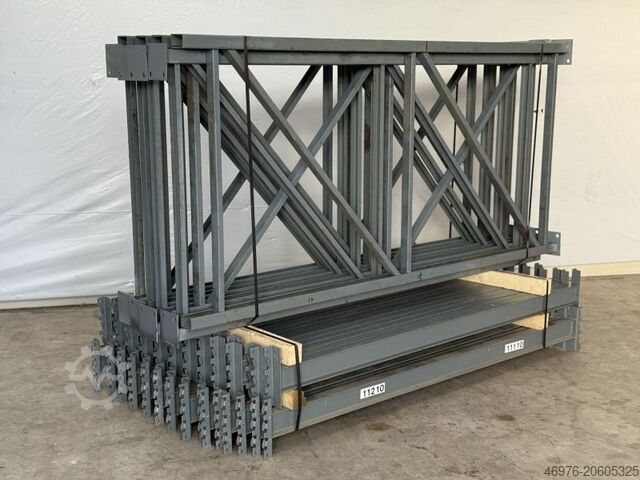 Sistema de estantes de paletes para armazém de prateleiras altas SLP / Regallänge: 21,64lfm. / Regalständer: 2.310 x 1.100 mm