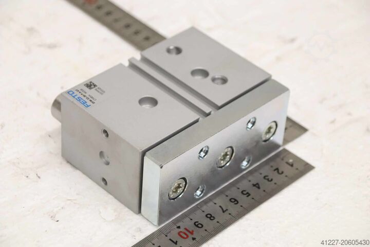 Führungszylinder Festo DFM-32-20-P-A-GF  170854