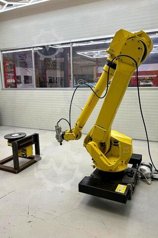 Robô industrial FANUC M-710IC 45M
