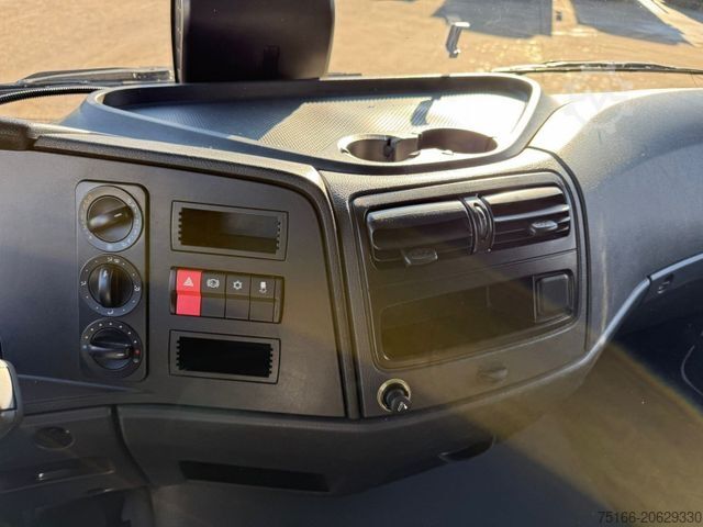 Fourgon tôlé MERCEDES-BENZ ATEGO 818 L Koffer 6,1m LBW 1 to.*AHK Euro 6E