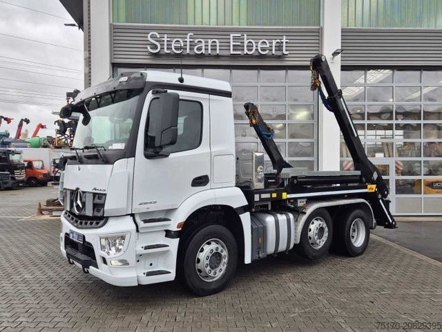 Kiper kamion MERCEDES-BENZ Arocs 2543 L 6x2/4 Hiab TS 2018 TAZ Funk