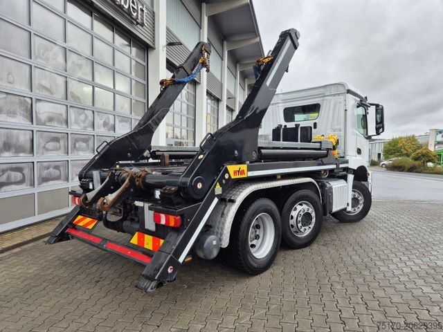 Kiper kamion MERCEDES-BENZ Arocs 2543 L 6x2/4 Hiab TS 2018 TAZ Funk