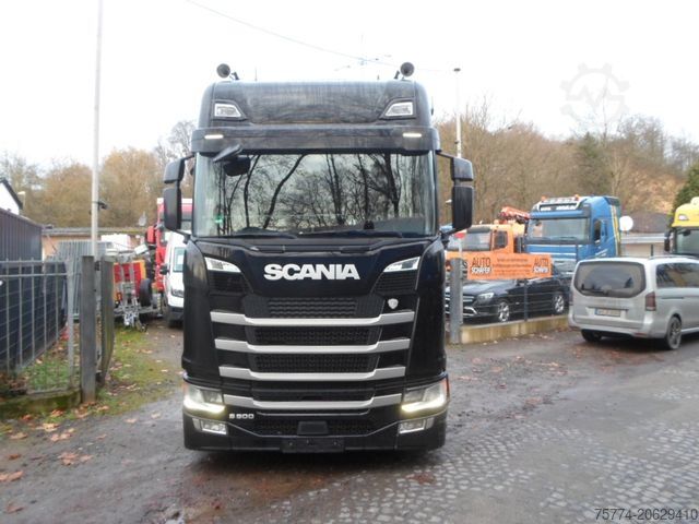 Volume tractor unit SCANIA S 500/ LOW DECK !! HIGH LINE