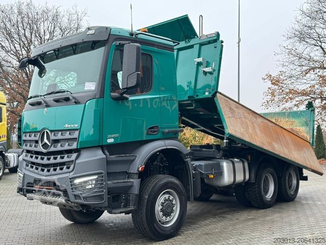 Самосвал MERCEDES-BENZ Arocs 3351 6x6 Kipper Bordmatic Meiller