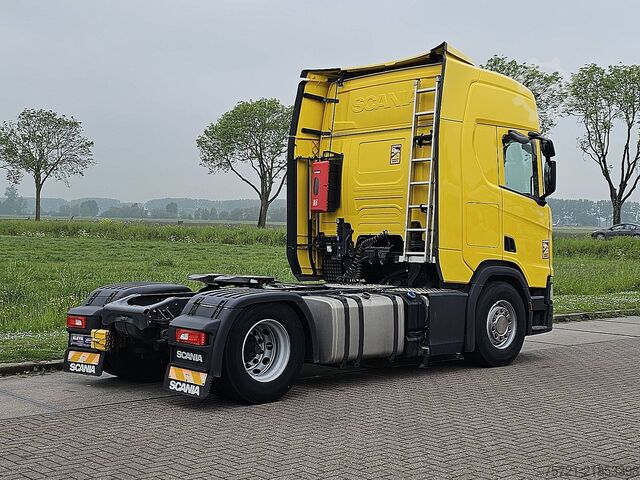 Standar-SZM SCANIA R450