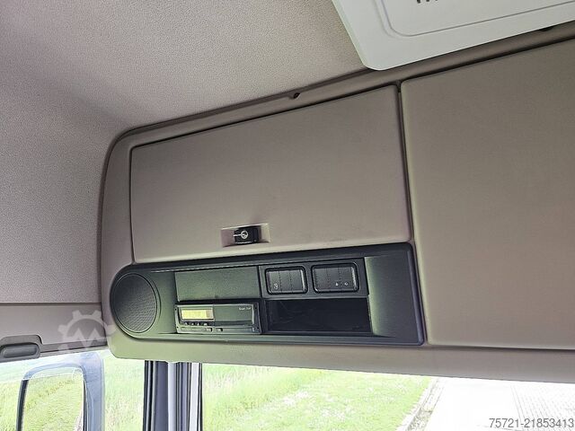 Standar-SZM DAF XF 450