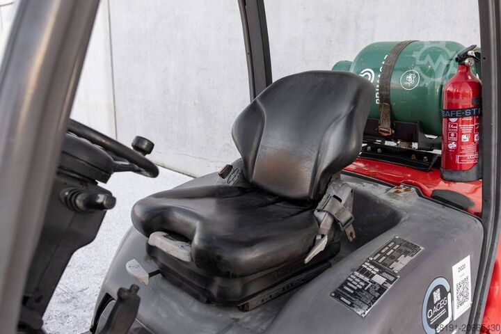 Chariot élévateur à fourche Manitou MI 35 G